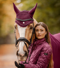 Load image into Gallery viewer, Waldhausen Fly Hat, Nepal - Burgundy
