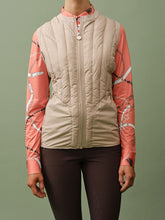Load image into Gallery viewer, PS Astrid Tech Vest - Latte
