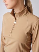 Load image into Gallery viewer, Wivianne, Base Layer - Camel
