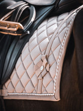 Load image into Gallery viewer, Dressage Saddle Pad, Bow - Sand
