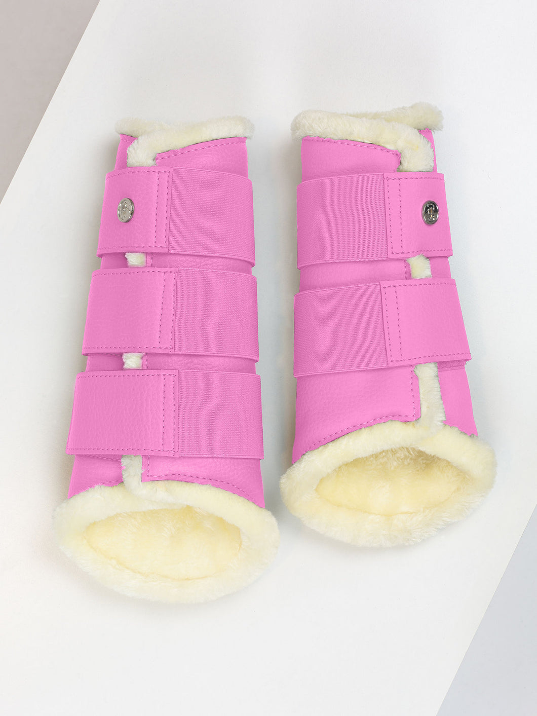 Brushing Boots, Pink