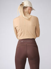 Load image into Gallery viewer, Wivianne, Base Layer - Camel
